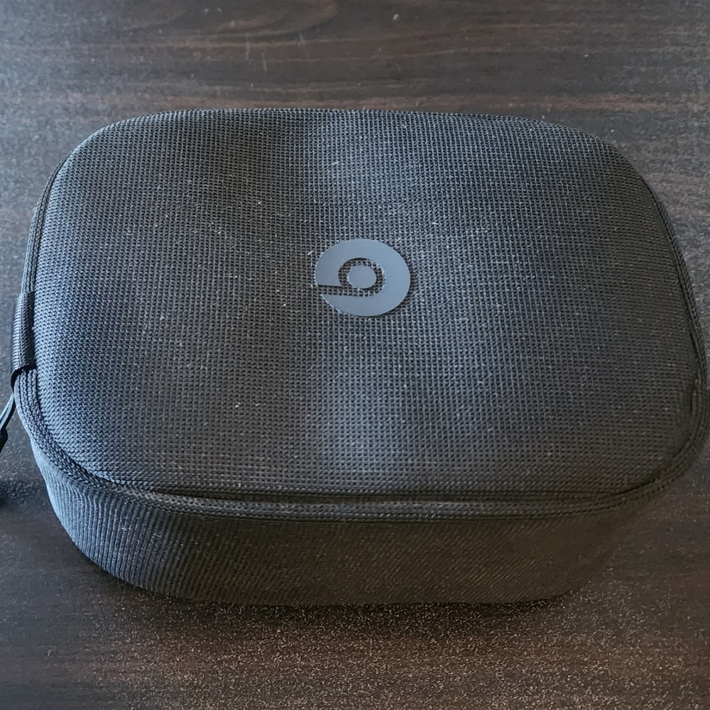 Beats Studio Pro Black Case *CASE ONLY*